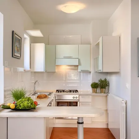 Ferienvilla Desire By Interhome Novigrad Istria